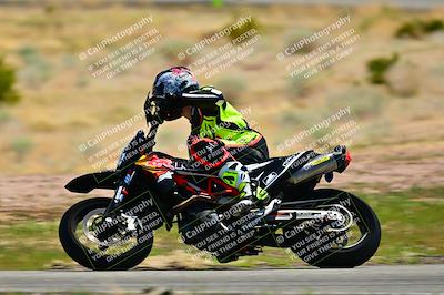 media/Apr-13-2025-TrackXperience (Sun) [[fb1ef998a6]]/Level 2 (Intermediate)/Turn 2 (Session 5)/